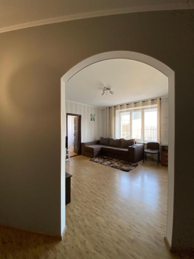 Podillia Modern Apartment Vinnytsia Extérieur photo
